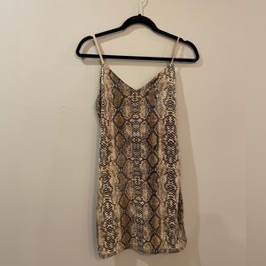 Endless Rose - Size XS - sequin dress (snake print)